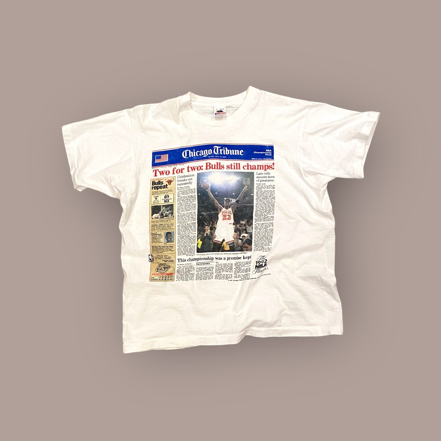 vintage ‘92 chicago tribune bulls tee